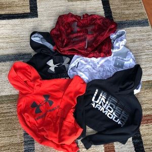 Bundle of 5 Youth XL Under Armour Hoodies